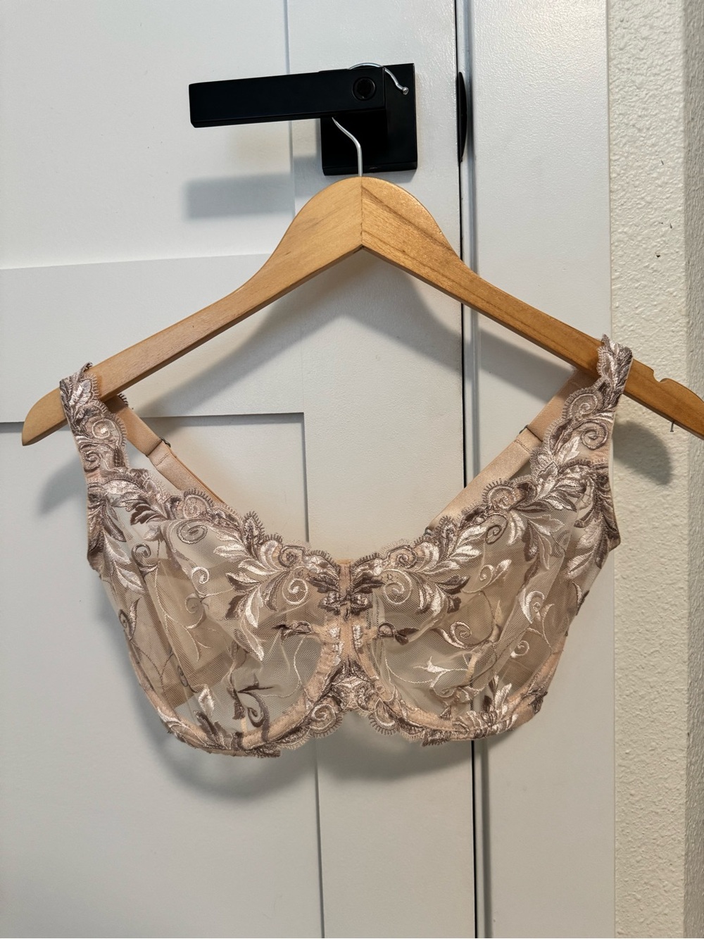 Soma Sheer Embroidered Underwire Bra in Blush